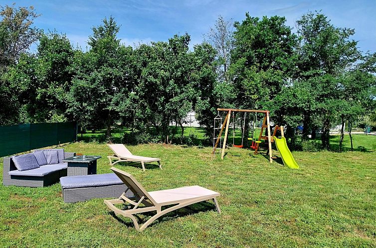 Vakantiehuis Hacienda Matea - Oase der Romantik in Strandnä
