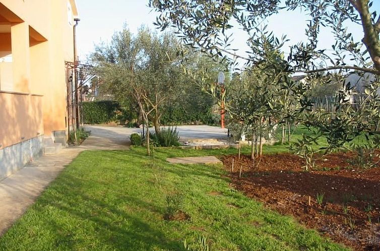 Appartement Apartment in Pula, Kroatien mit hohen Gästebewe