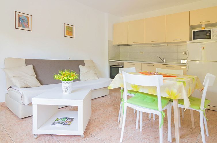 Appartement Gemütliche Wohnung mit Gartenblick