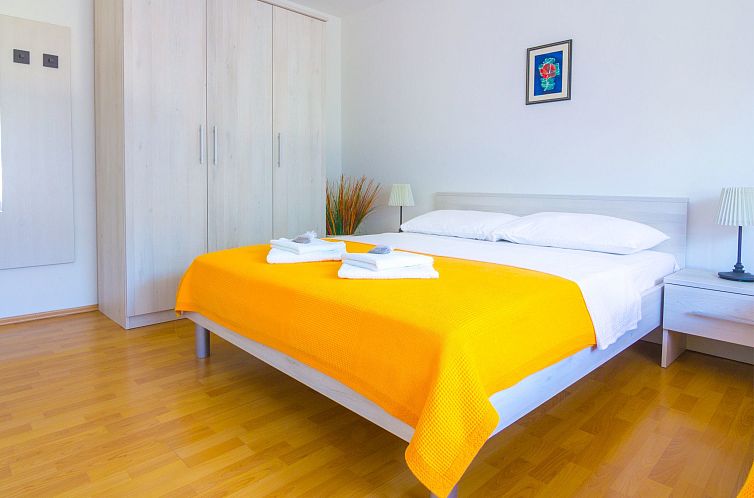 Appartement Gemütliche Wohnung mit Gartenblick