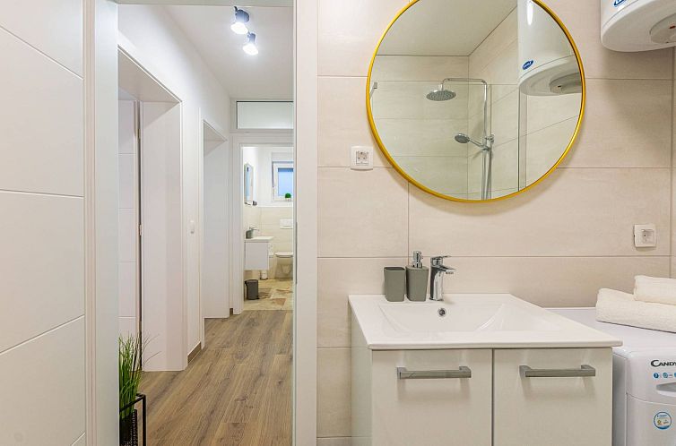 Vakantiehuis Villa Ema und Ana