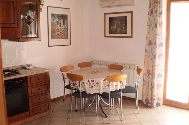Appartement in Umag mit Balkon