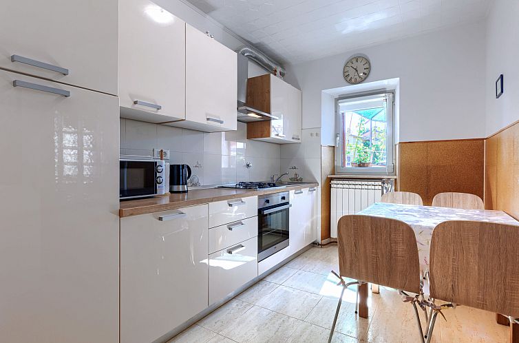 Appartement Bumbak