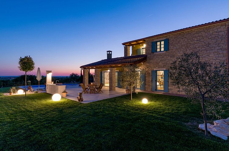 Guest house 10111919 - Holiday property Istria - Vakantiehuis Villa Toscana