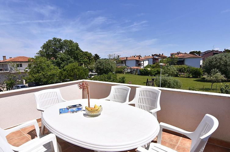 Appartement Geräumige Unterkunft in Punta Umag in Strandnä