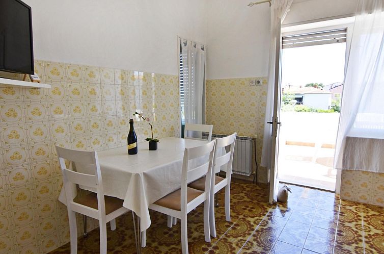 Appartement Geräumige Unterkunft in Punta Umag in Strandnä