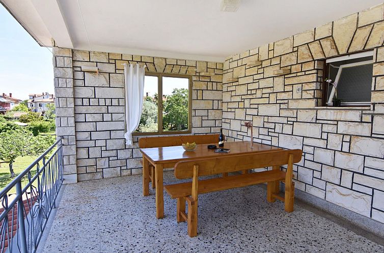 Appartement Geräumige Unterkunft in Punta Umag in Strandnä