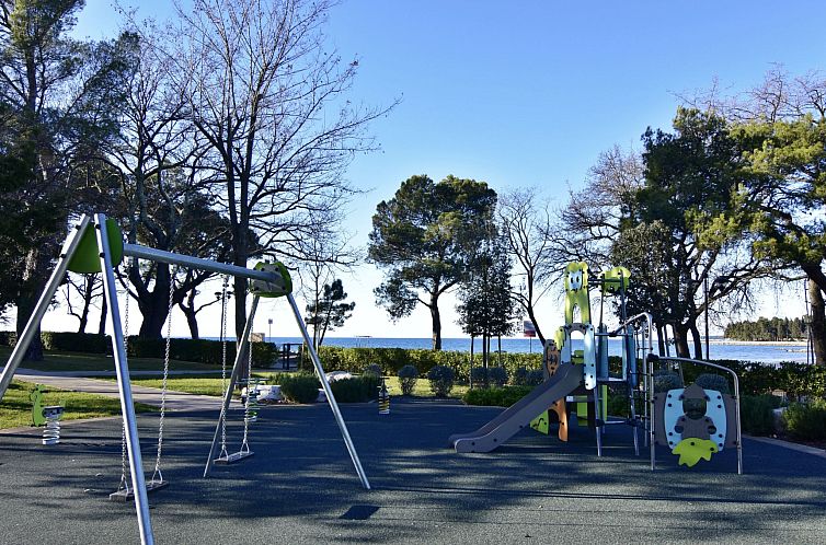 Appartement Geräumige Unterkunft in Punta Umag in Strandnä