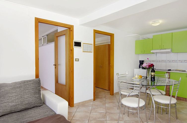 Appartement Apartment Nika 4 in der Residenz mit Pool und Wh