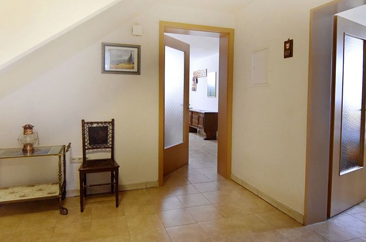 Appartement Geräumige Kellerwohnung in der Nähe von Umag