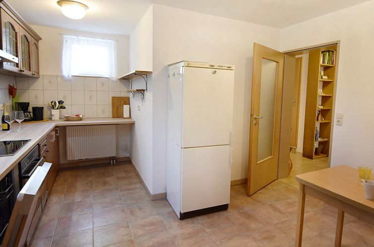 Appartement Geräumige Kellerwohnung in der Nähe von Umag