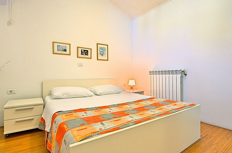 Appartement Apartment Nika1 Umag mit Pool und Whirlpool 400 