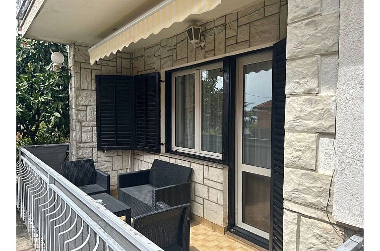 Unterkunft 10111998 - Appartement Istrien - Appartement Villa Hanka App. Lavanda m.Balkon bis 4 Pers. EG