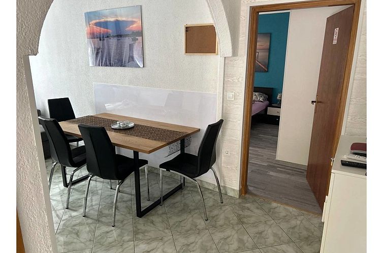 Appartement Villa Hanka App. Lavanda m.Balkon bis 4 Pers. EG
