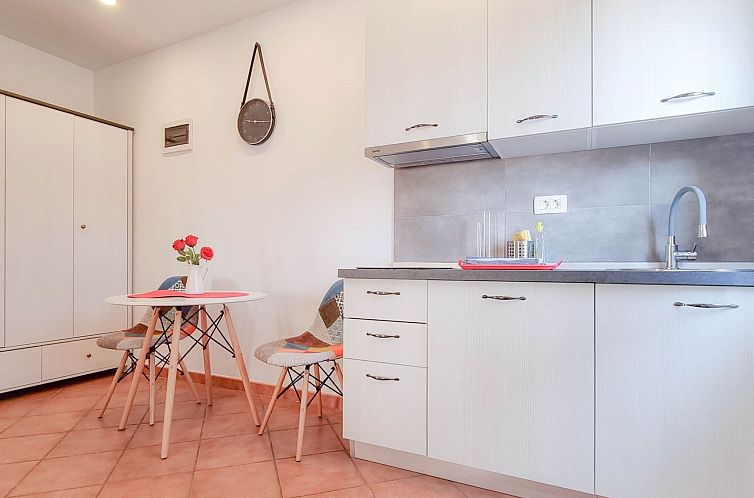 Appartement Studio-Wohnung "Dani 2" mit Terrasse