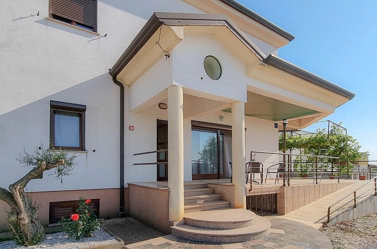 Appartement Studio-Wohnung "Dani 2" mit Terrasse