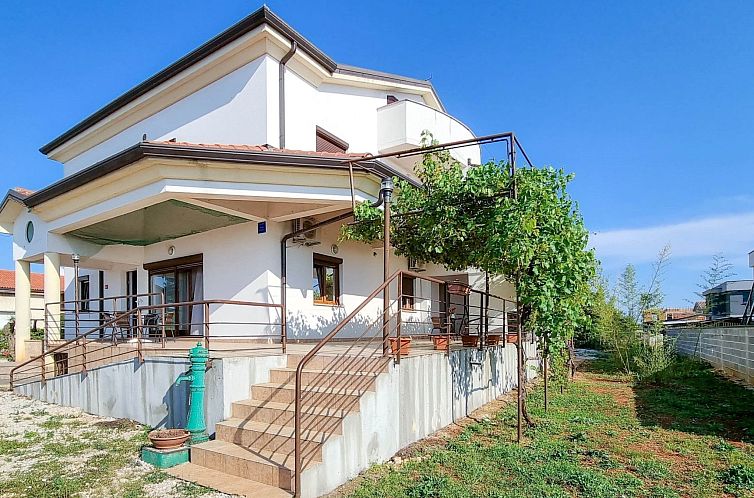 Appartement Studio-Wohnung "Dani 2" mit Terrasse