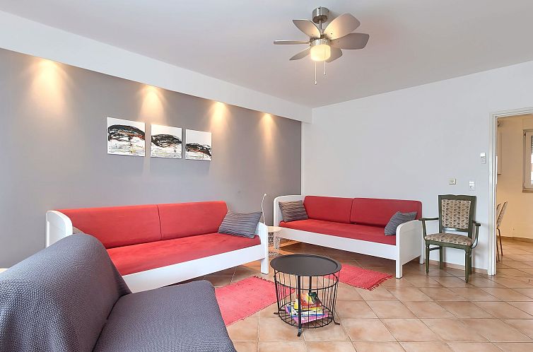 Appartement Wohnung in Fažana mit gemeinsamem Pool und Gart