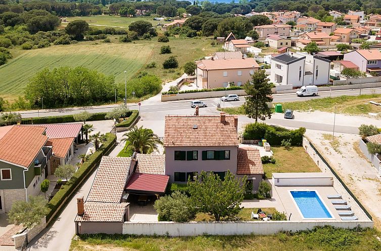 Vakantiehuis Villa Valbandon