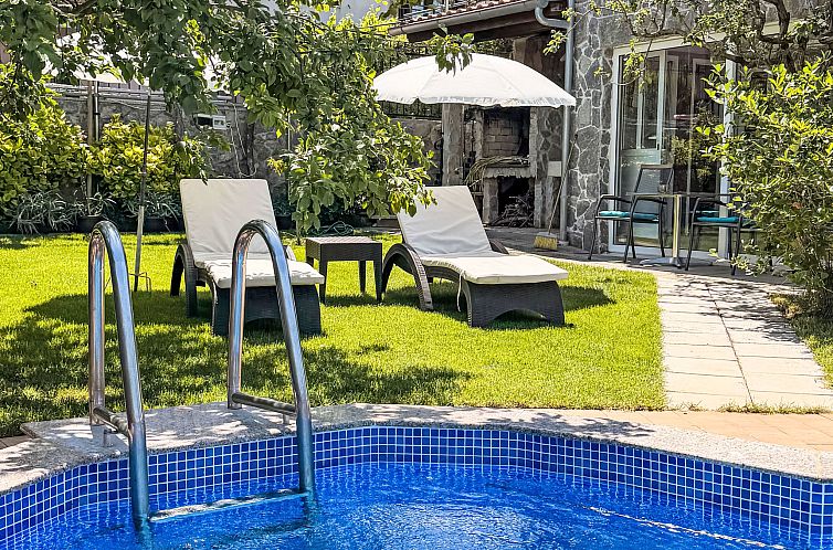 Appartement Ein Apartment im Ferienhaus Zweirosen
