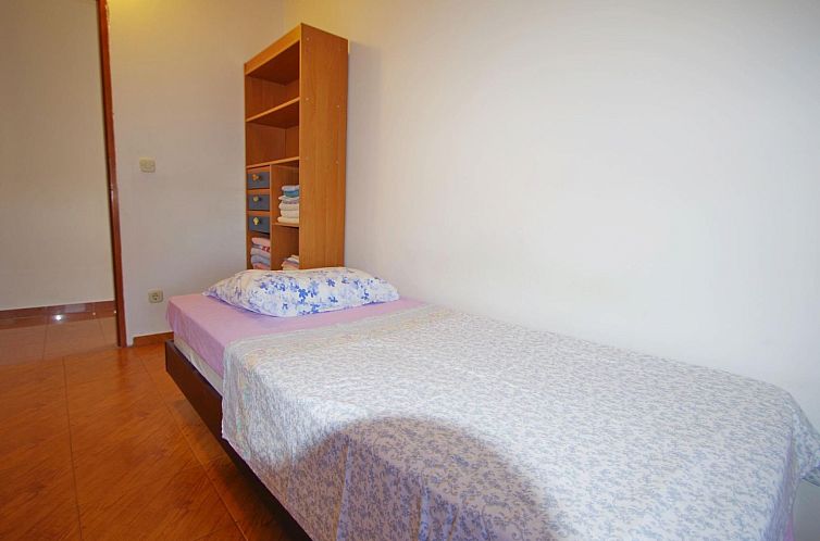 Appartement "Krešo" mit Balkon