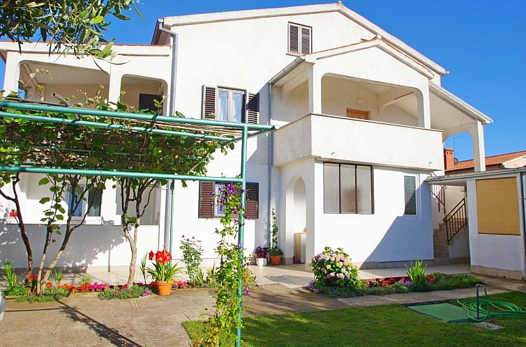 Appartement Wohnung Andy in Strandnähe, Valbandon