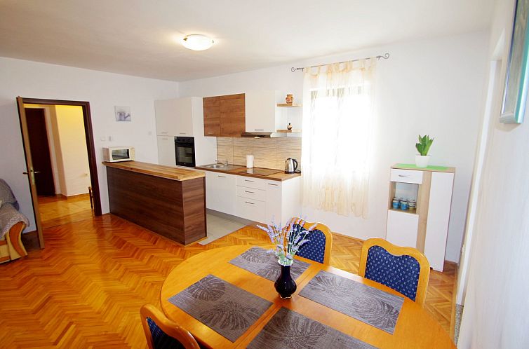 Appartement Wohnung Andy in Strandnähe, Valbandon