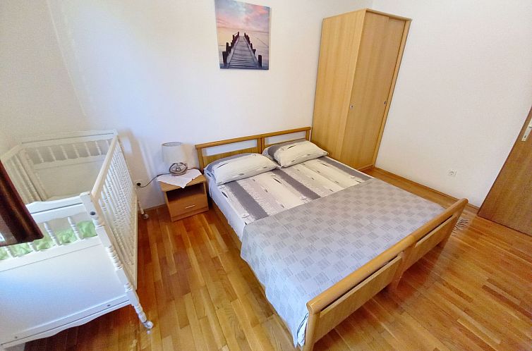 Appartement "Toni" mit Terrasse