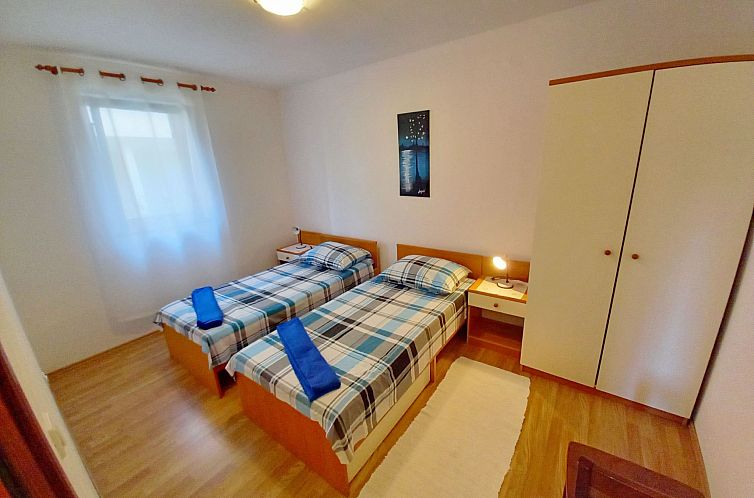 Appartement "Toni" mit Terrasse