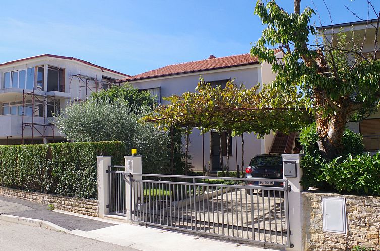 Appartement "Toni" mit Terrasse