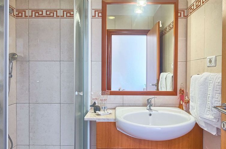 Appartement für zwei Personen mit Terrasse