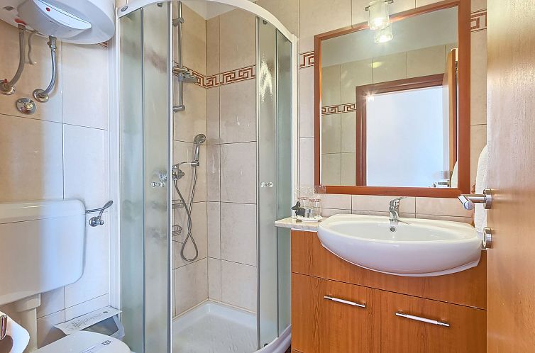 Appartement für zwei Personen mit Terrasse