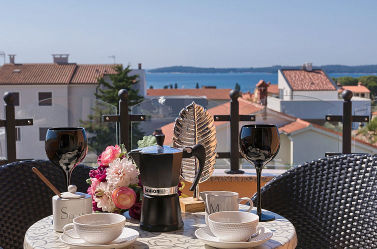 Appartement Geräumige Ferienwohnung für vier Personen mit 