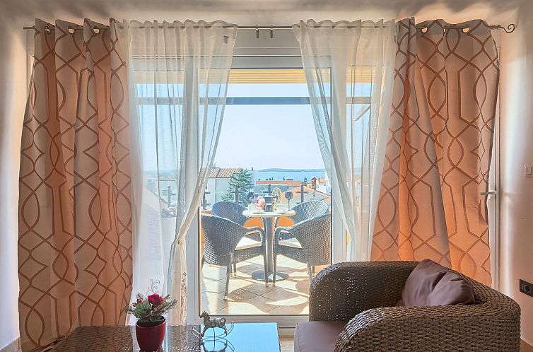 Appartement Geräumige Ferienwohnung für vier Personen mit 