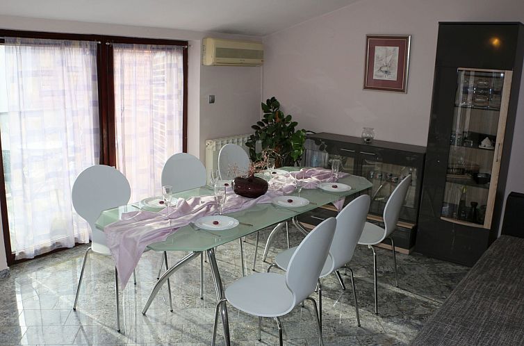 Appartement Ferienappartement Edi mit zwei Balkonen