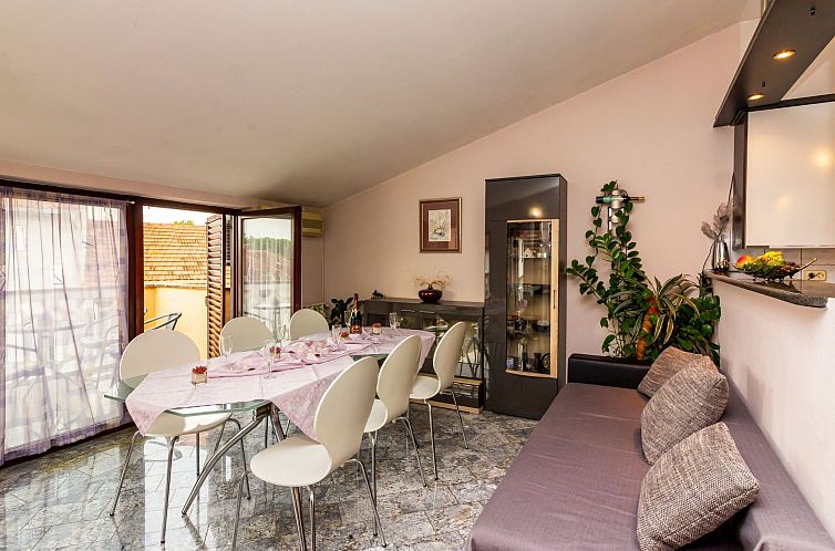 Appartement Ferienappartement Edi mit zwei Balkonen