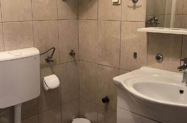 Appartement in Fažana mit Garten und Terrasse