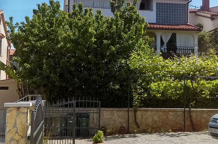 Appartement Studio mit Balkon