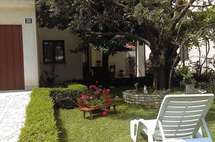 Appartement Studio mit Balkon