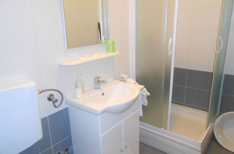 Appartement Studio mit Balkon
