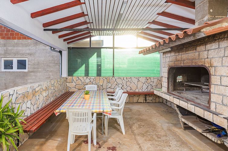Appartement Anemona, Dorf Valbandon