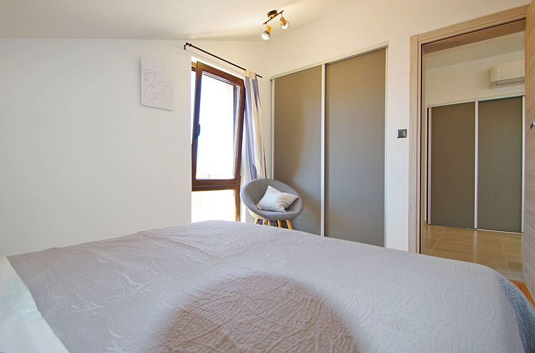 Appartement in Valbandon mit schönem Balkon