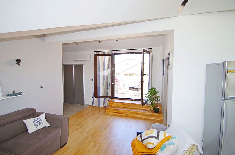 Appartement in Valbandon mit schönem Balkon