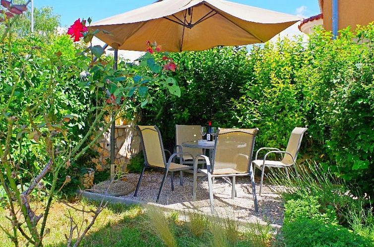 Appartement "Luciana" in Valbandon