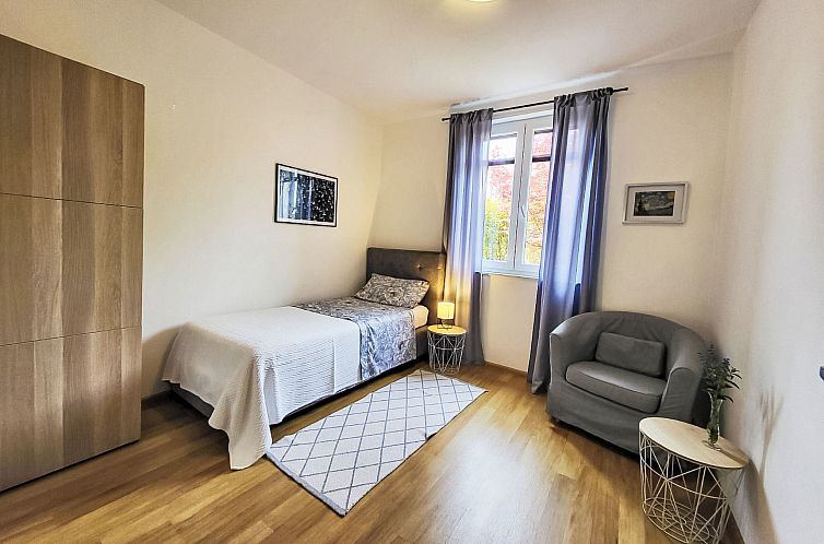 Appartement "Luciana" in Valbandon