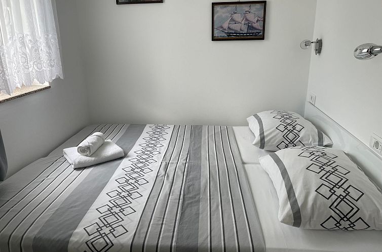 Appartement Appartement in Fažana mit Garten und Terrasse