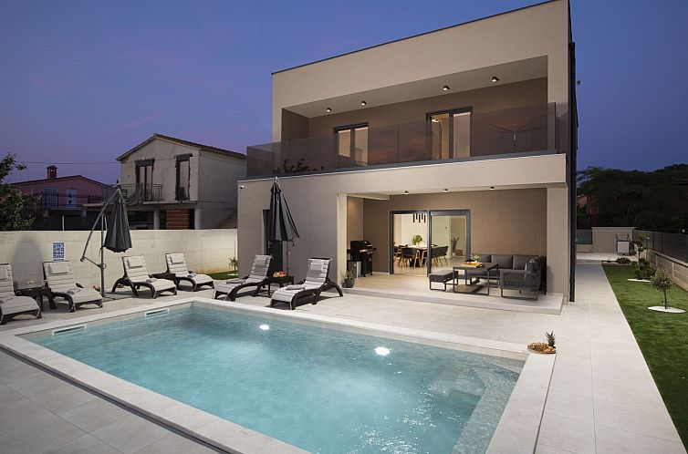 Vakantiehuis Villa del Sol bei Fažana mit privatem Pool