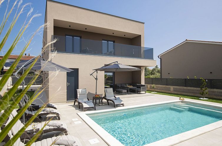 Vakantiehuis Villa del Sol bei Fažana mit privatem Pool