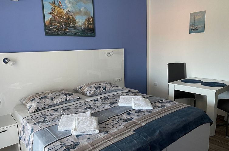 Appartement Appartement in Fažana mit Garten und Grill