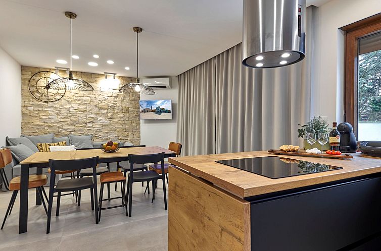 Vakantiehuis Haus in Fažana mit Terrasse und schöner Aussi